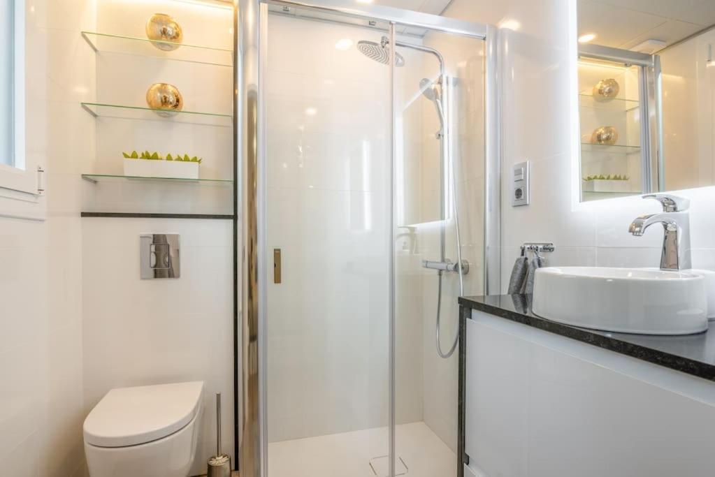 Apartmán Casa Frida Puerto Banus And Private Parking Rdr337 Marbella Exteriér fotografie